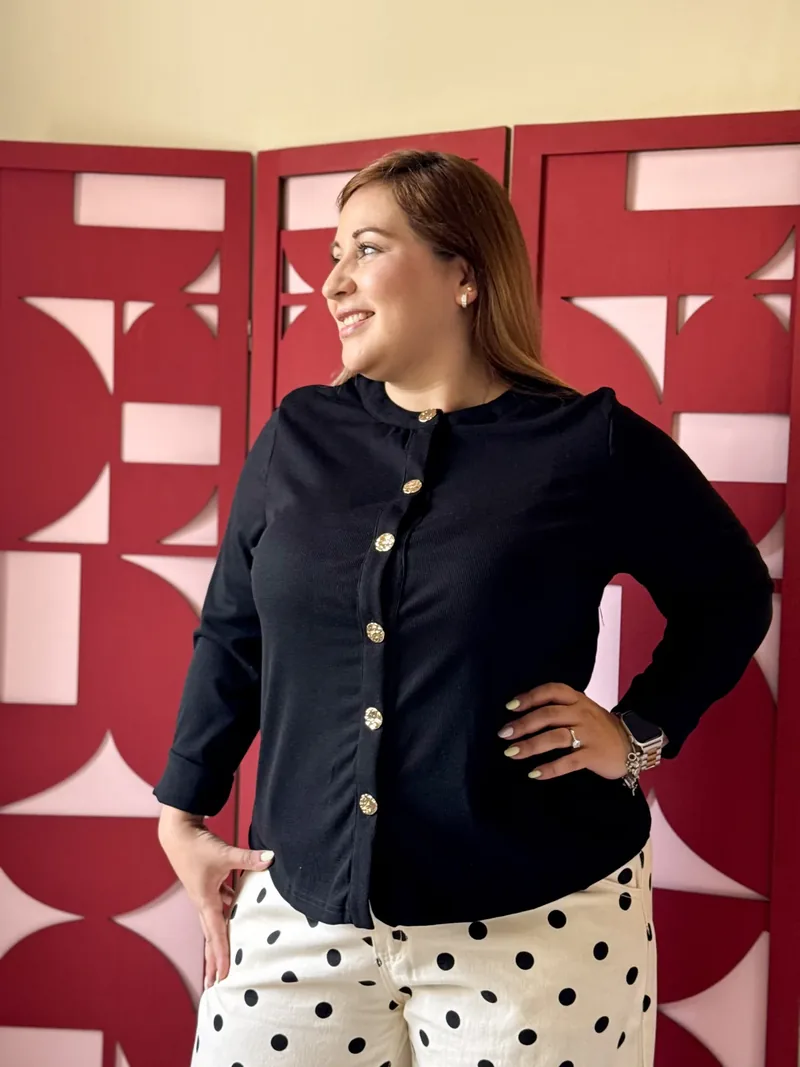 Blusa Manga Larga en negro plus size, tallas XL–4XL — BOLEM El Salvador