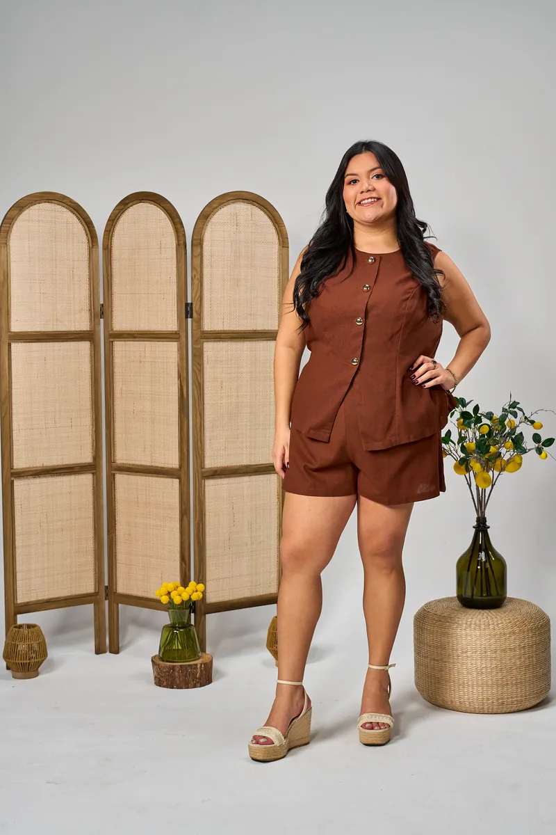 Conjunto Chaleco + Short Chocolate — BOLEM El Salvador