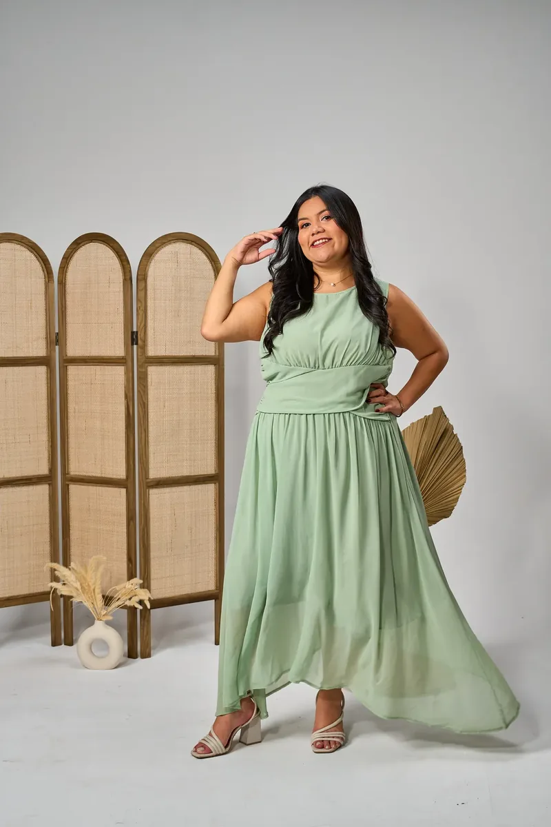 Vestido para Eventos en verde salvia plus size, tallas 2XL–3XL — BOLEM El Salvador